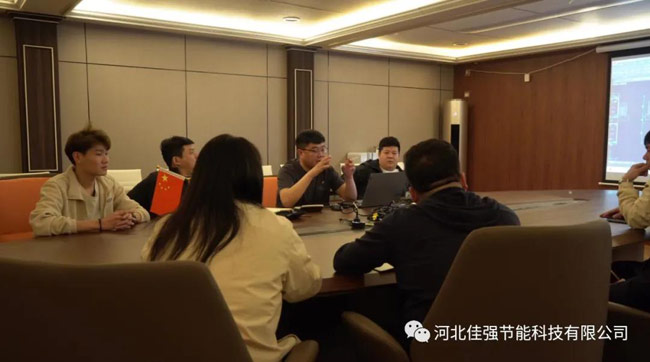 打包箱式房安裝會(huì)議現(xiàn)場(chǎng)